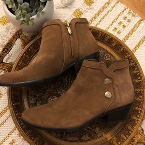 sam edelman pacer suede booties